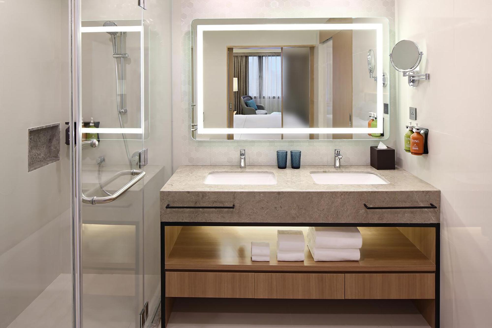 Holiday Inn Cebu City By Ihg Bilik gambar